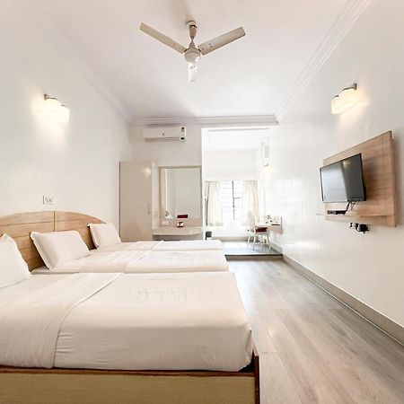 Hotel Vellara Bangalore Exterior photo