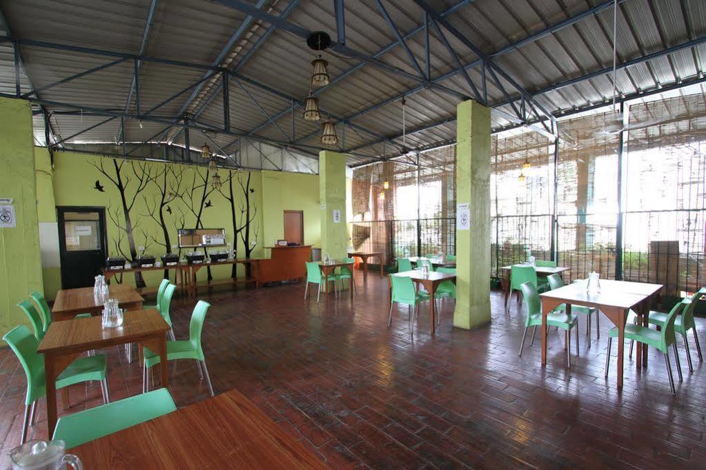 Hotel Vellara Bangalore Exterior photo